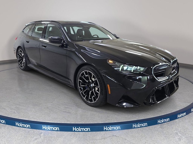 2025 BMW M5