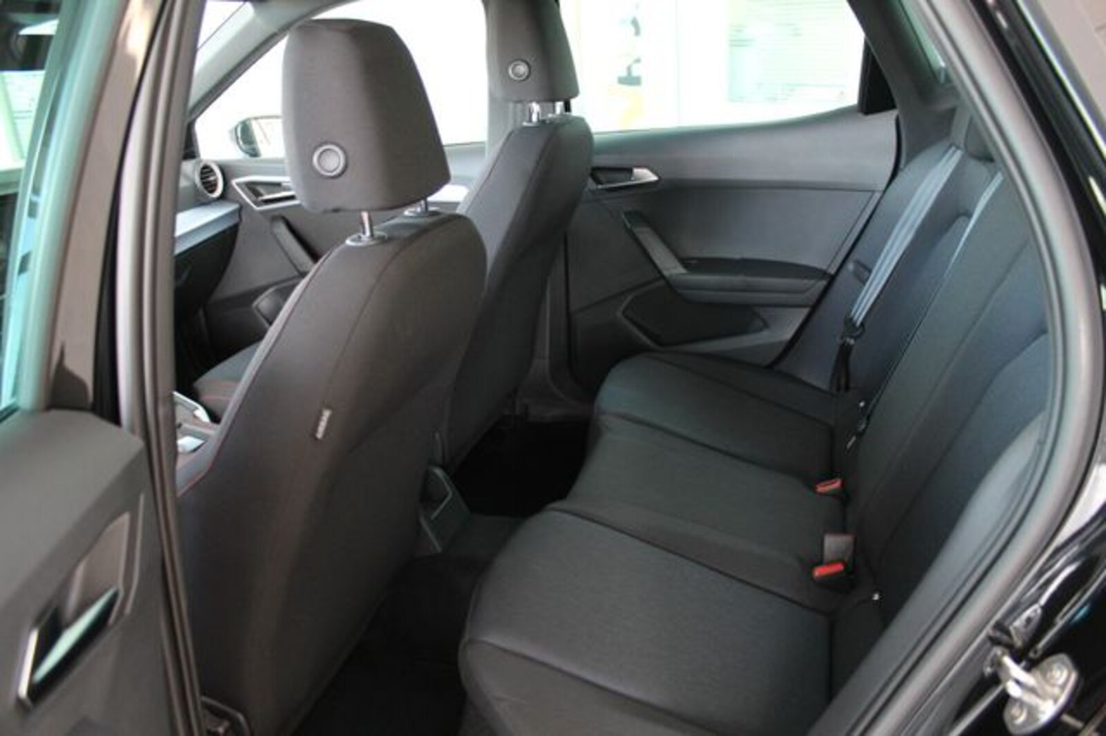 SEAT Arona – Bild 10