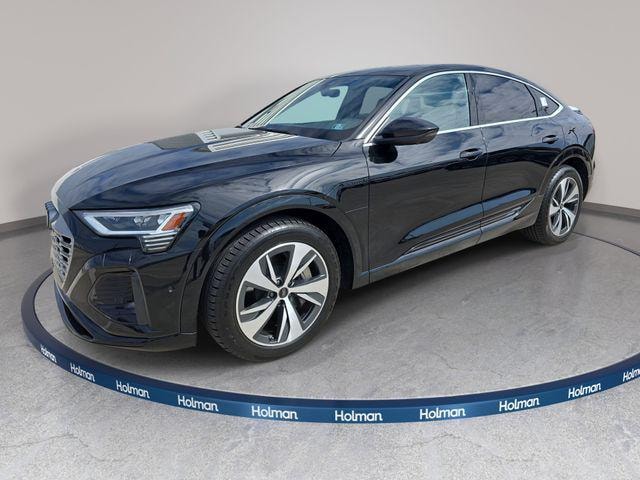 2024 Audi Q8 Sportback e-tron