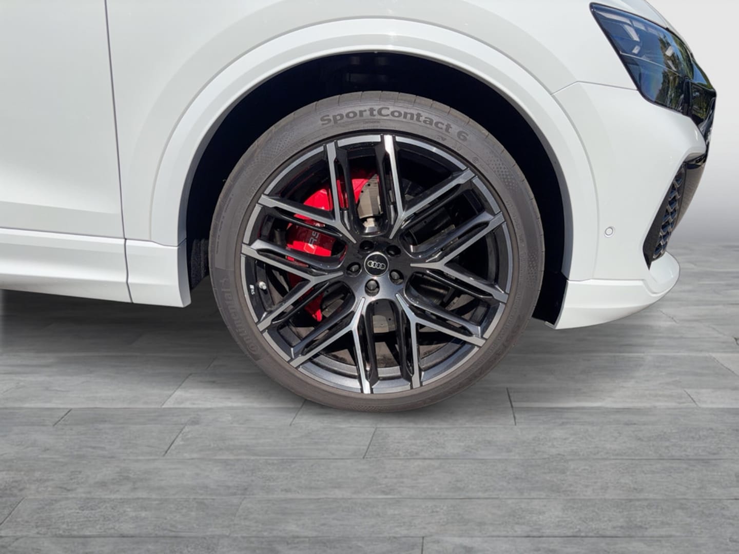 Bild über Audi RS Q8 SUV TFSI quattro 441 kW tiptronic - für weitere Informationen kontaktieren Sie den Audi Partner