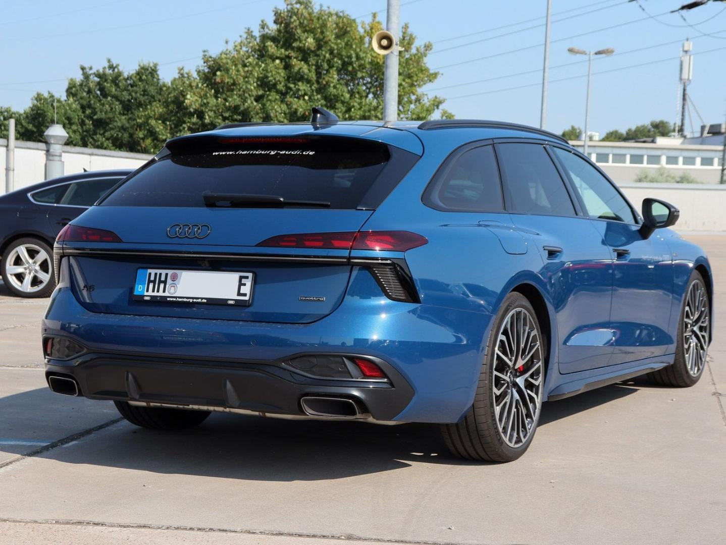Bild über Audi A6 Avant e-hybrid e-hybrid quattro 270 kW S tronic - für weitere Informationen kontaktieren Sie den Audi Partner