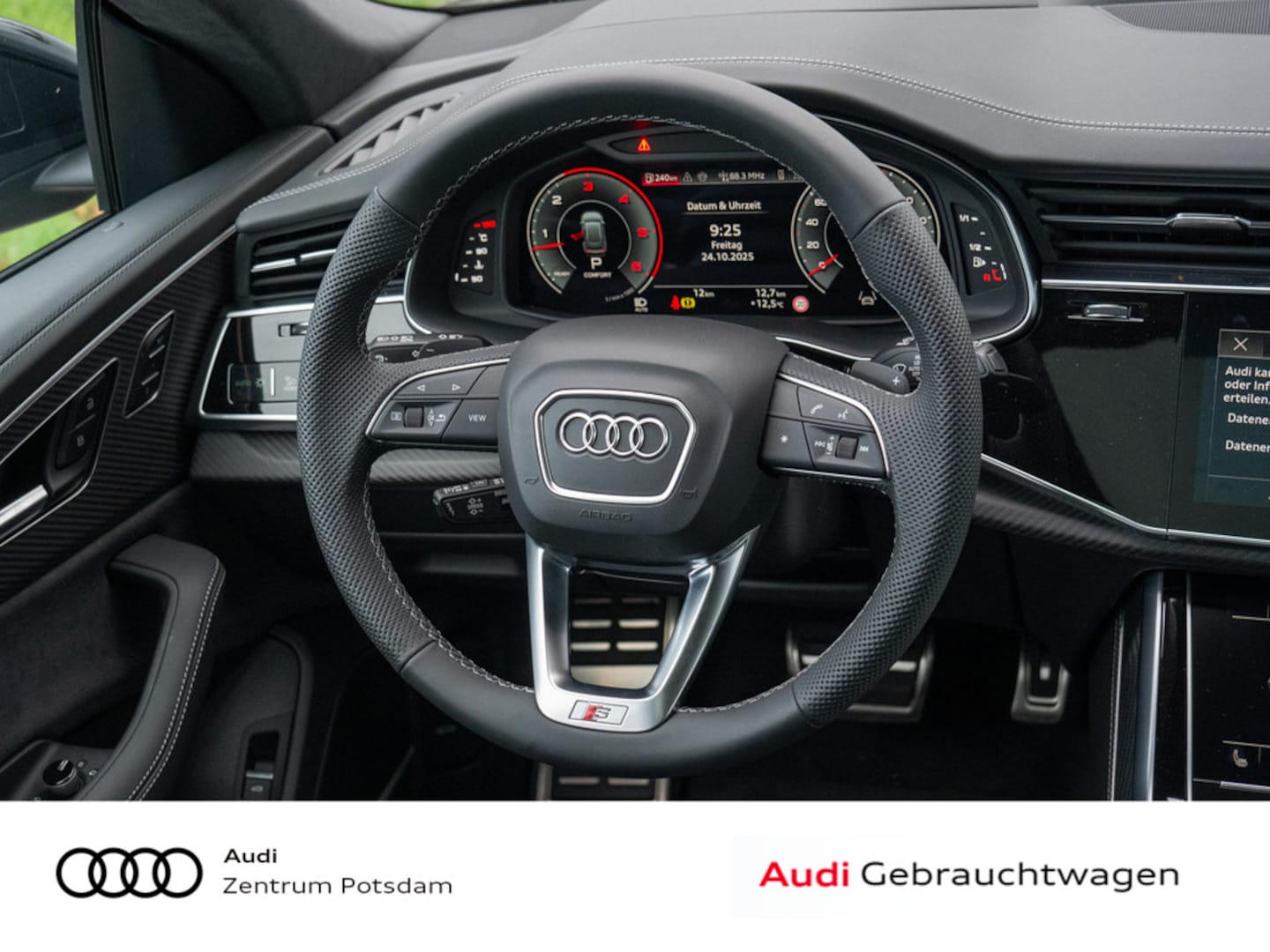 Bild über Audi Q8 SUV S line business TDI quattro 210 kW tiptronic - für weitere Informationen kontaktieren Sie den Audi Partner