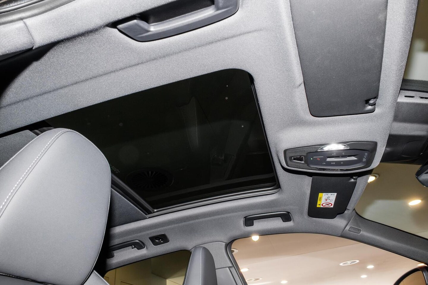 Image about Audi Q5 SUV e-hybrid quattro S tronic