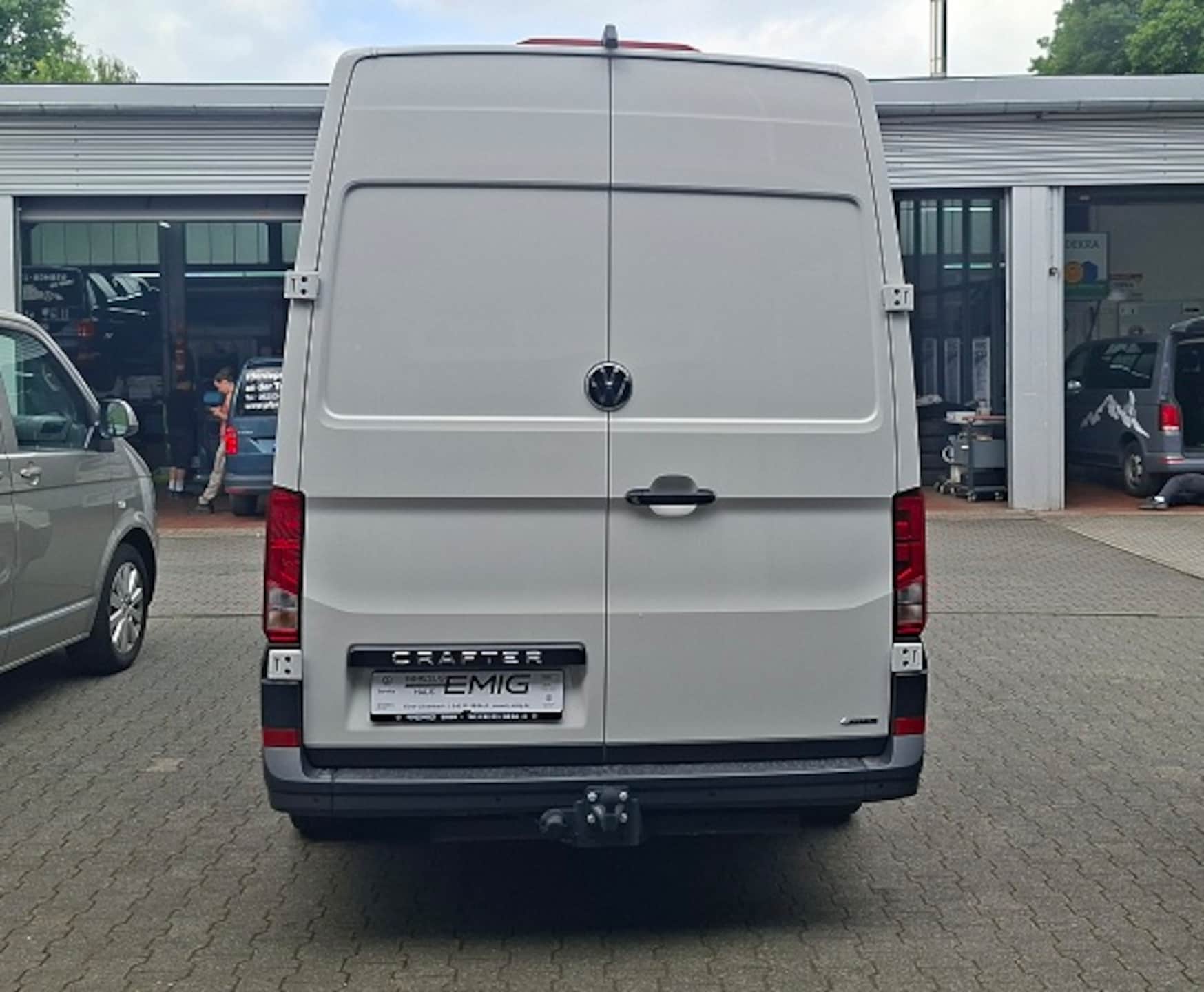 Volkswagen Crafter Kasten mittlerer Radstand