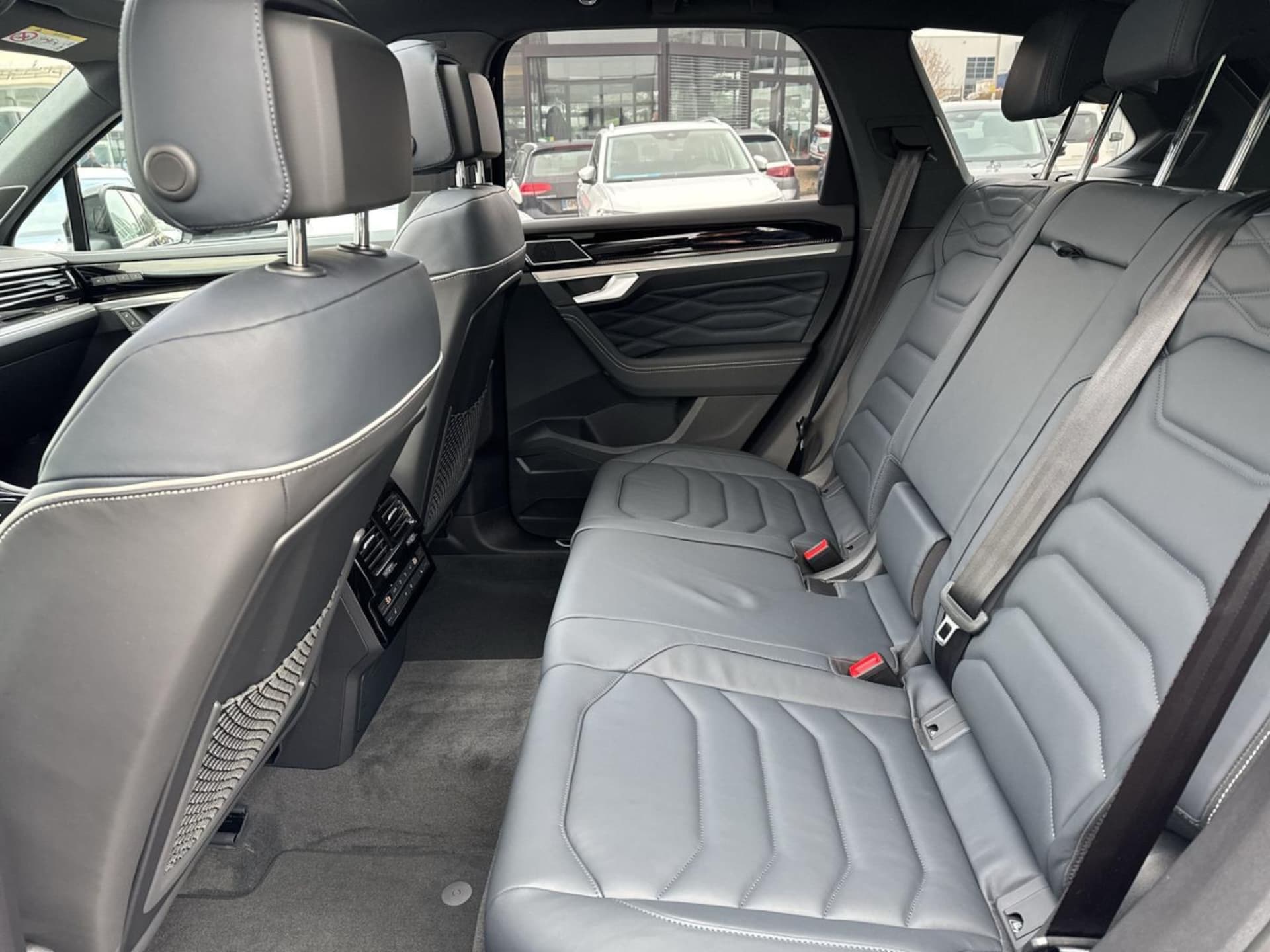 Volkswagen Touareg R-Line