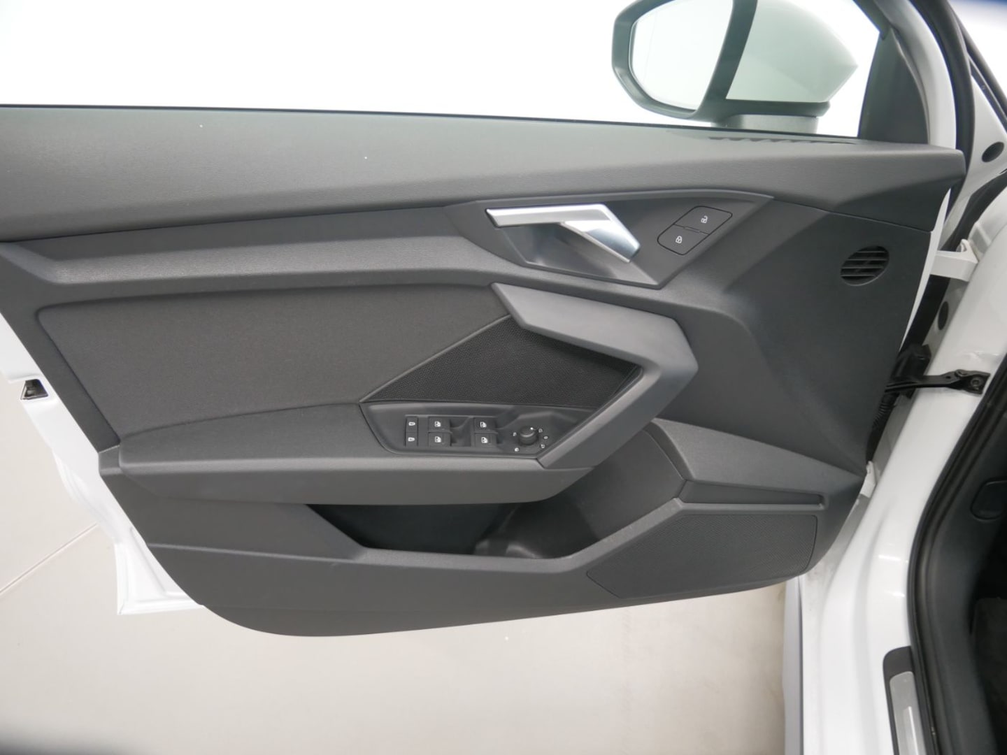 Bild über Audi A3 Sportback S line 35 TDI S tronic - für weitere Informationen kontaktieren Sie den Audi Partner