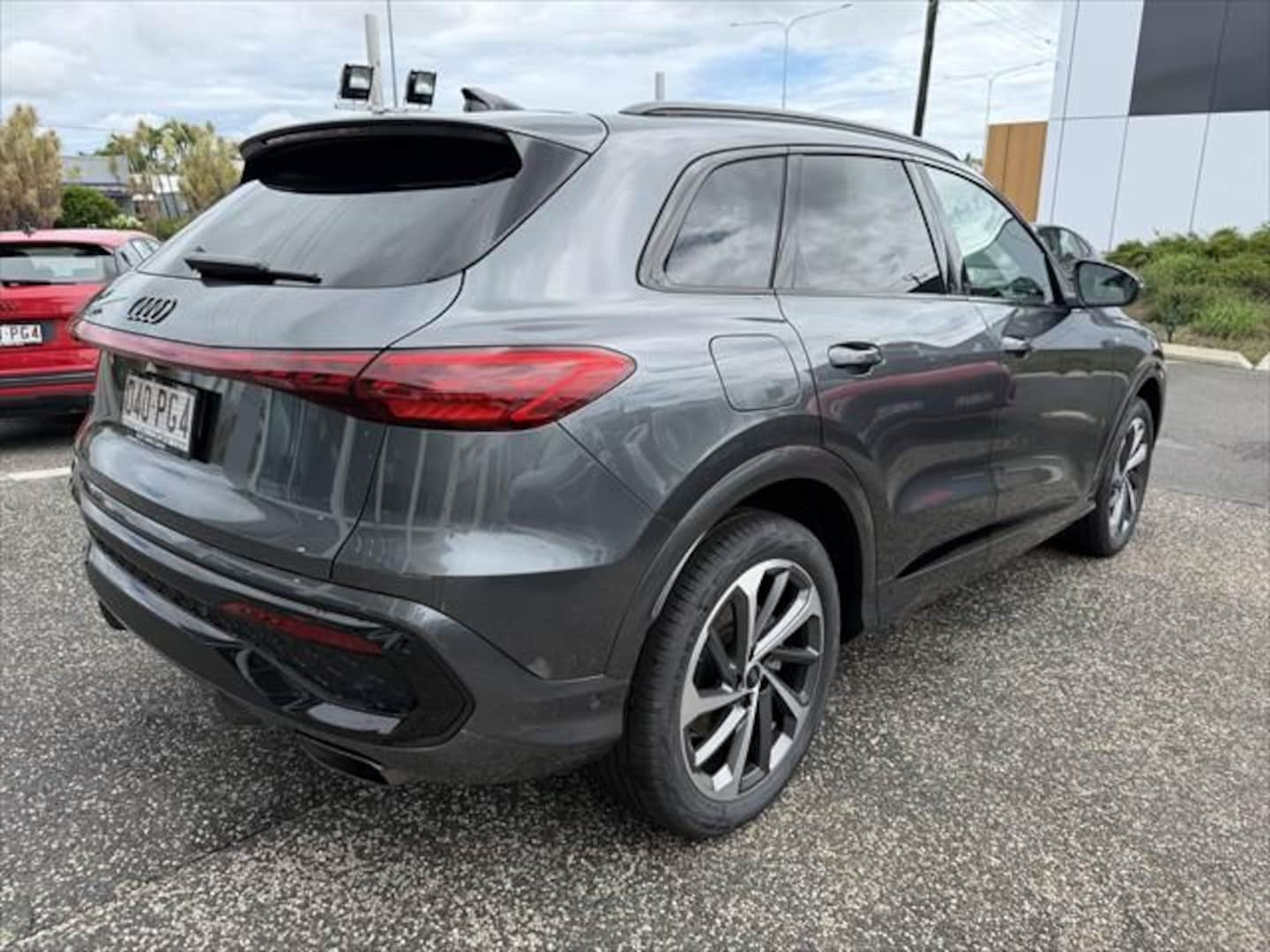 Image about Audi Q5 SUV TFSI 150 kW