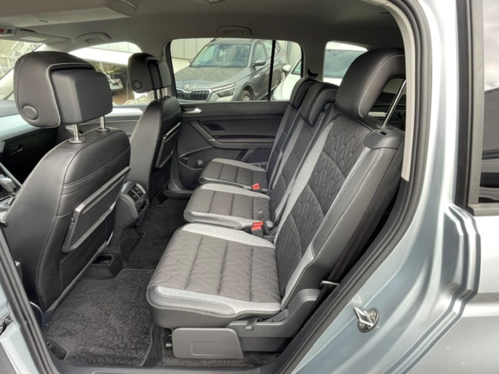 Volkswagen Touran – Bild 13