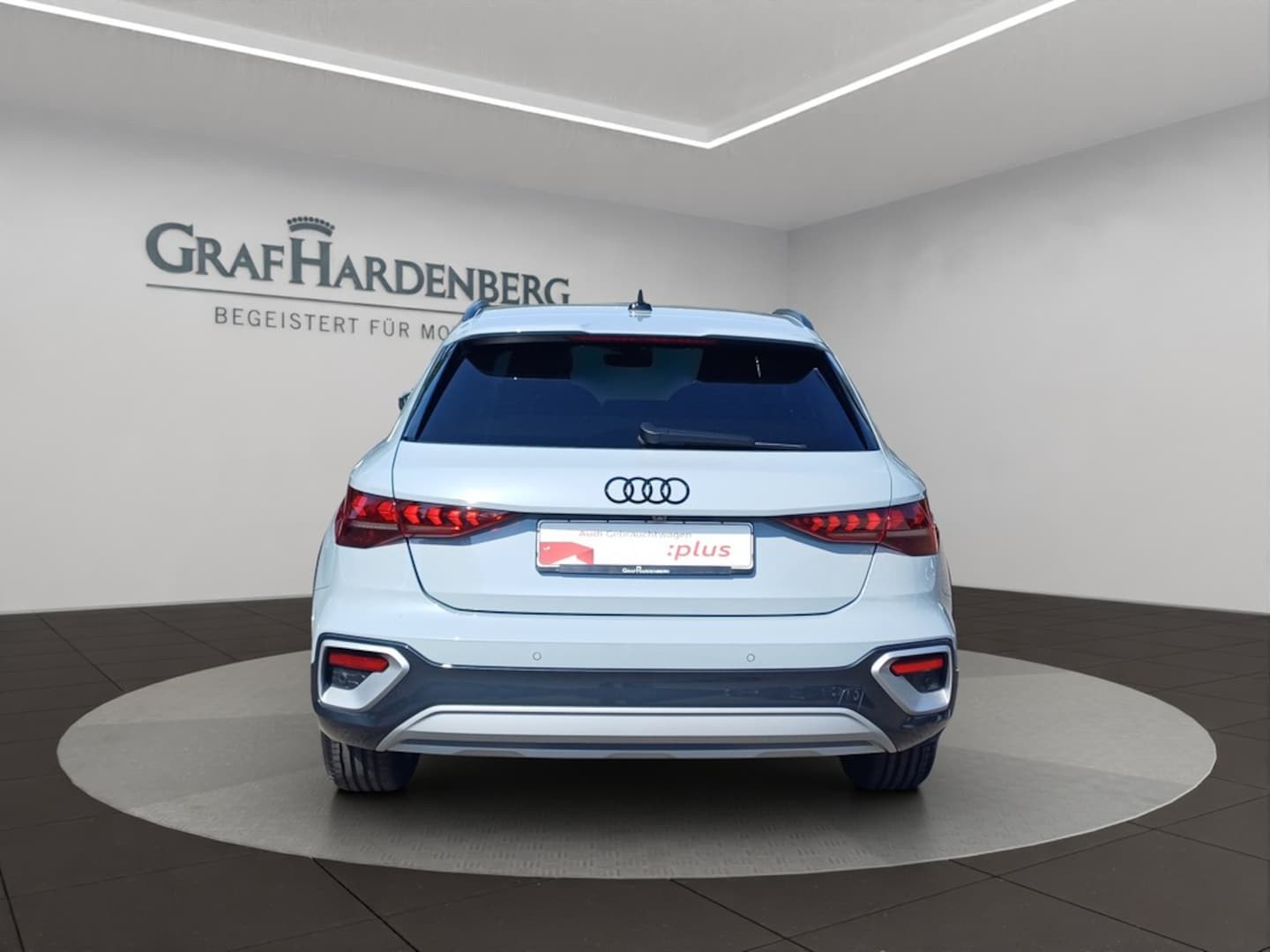 Bild über Audi A3 allstreet 35 TDI S tronic - für weitere Informationen kontaktieren Sie den Audi Partner