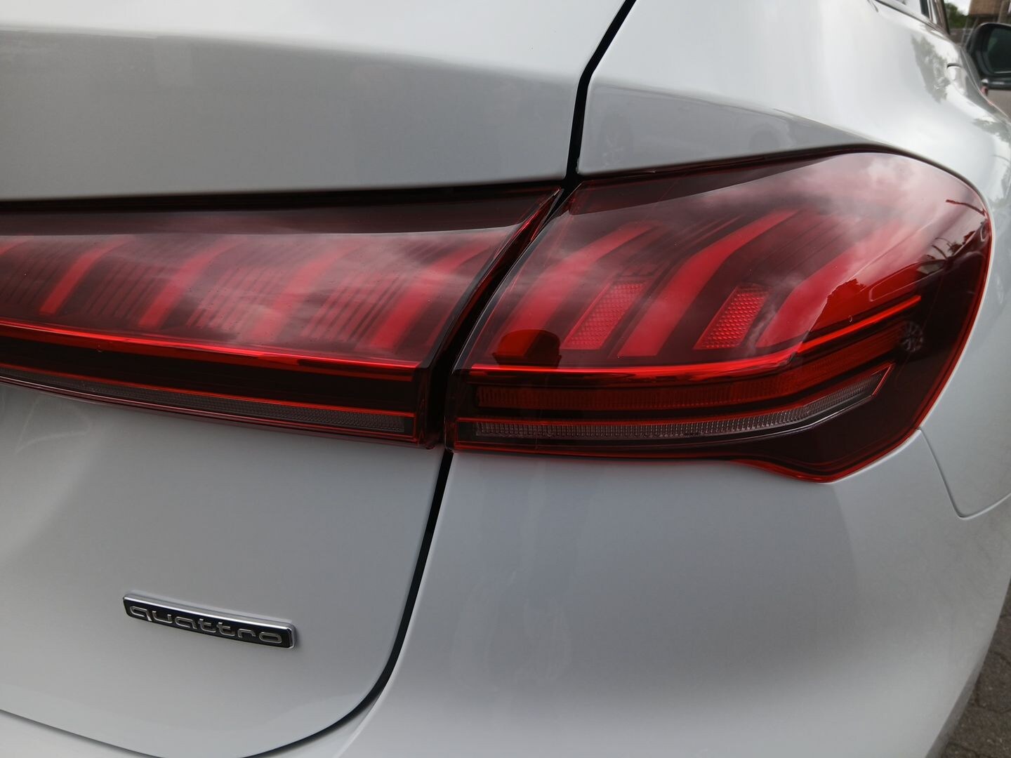Bild über Audi A5 Avant edition one TDI quattro 150 kW S tronic - für weitere Informationen kontaktieren Sie den Audi Partner