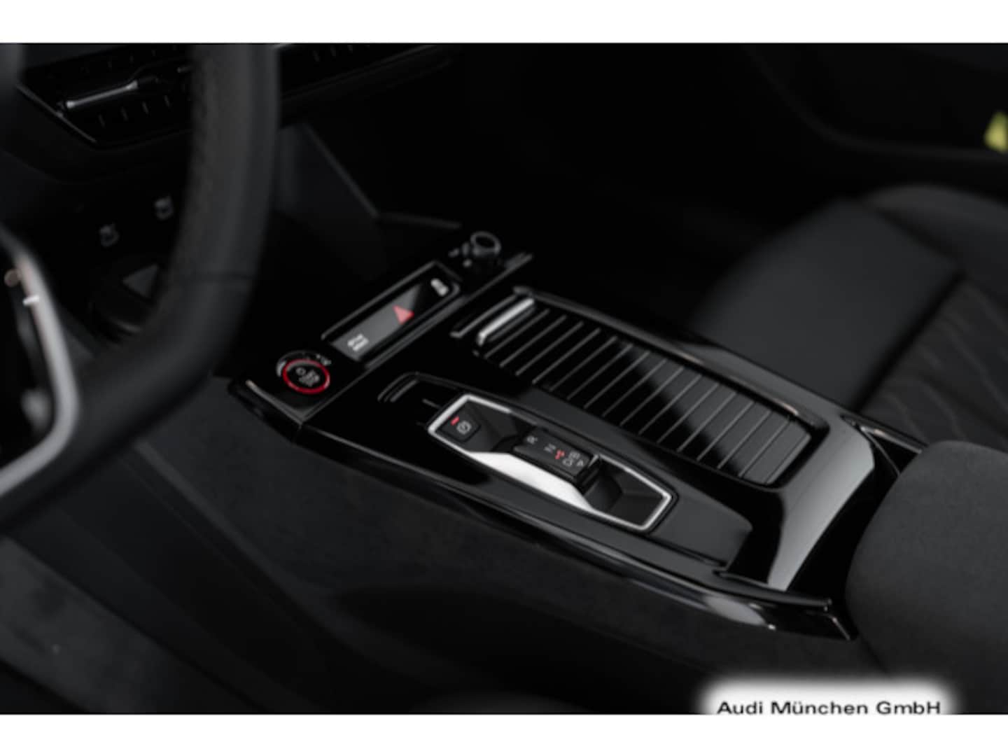 Bild über Audi S6 Avant e-tron e-tron quattro 370 kW - für weitere Informationen kontaktieren Sie den Audi Partner