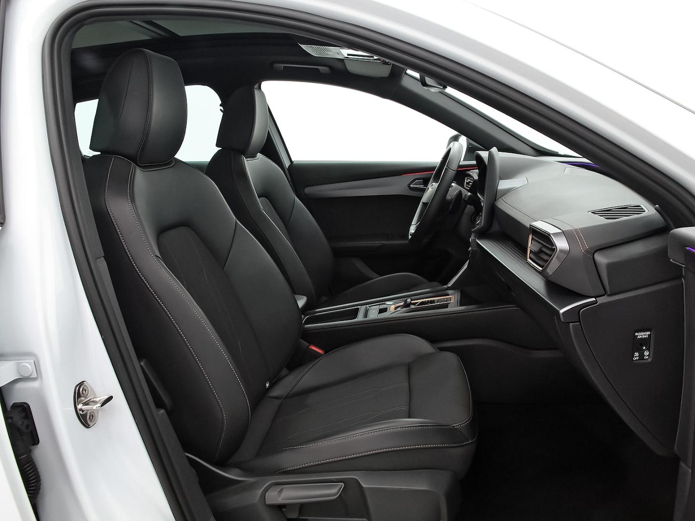 CUPRA Formentor 1.5 eTSI DSG 110 kW (150 CV) — photo 6