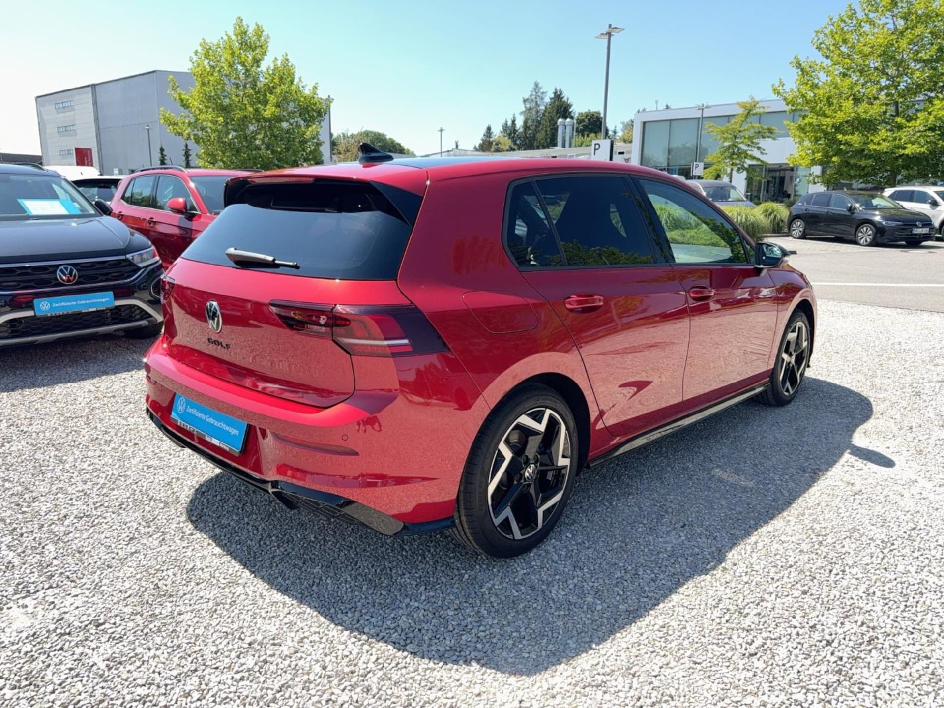Volkswagen Golf R-Line