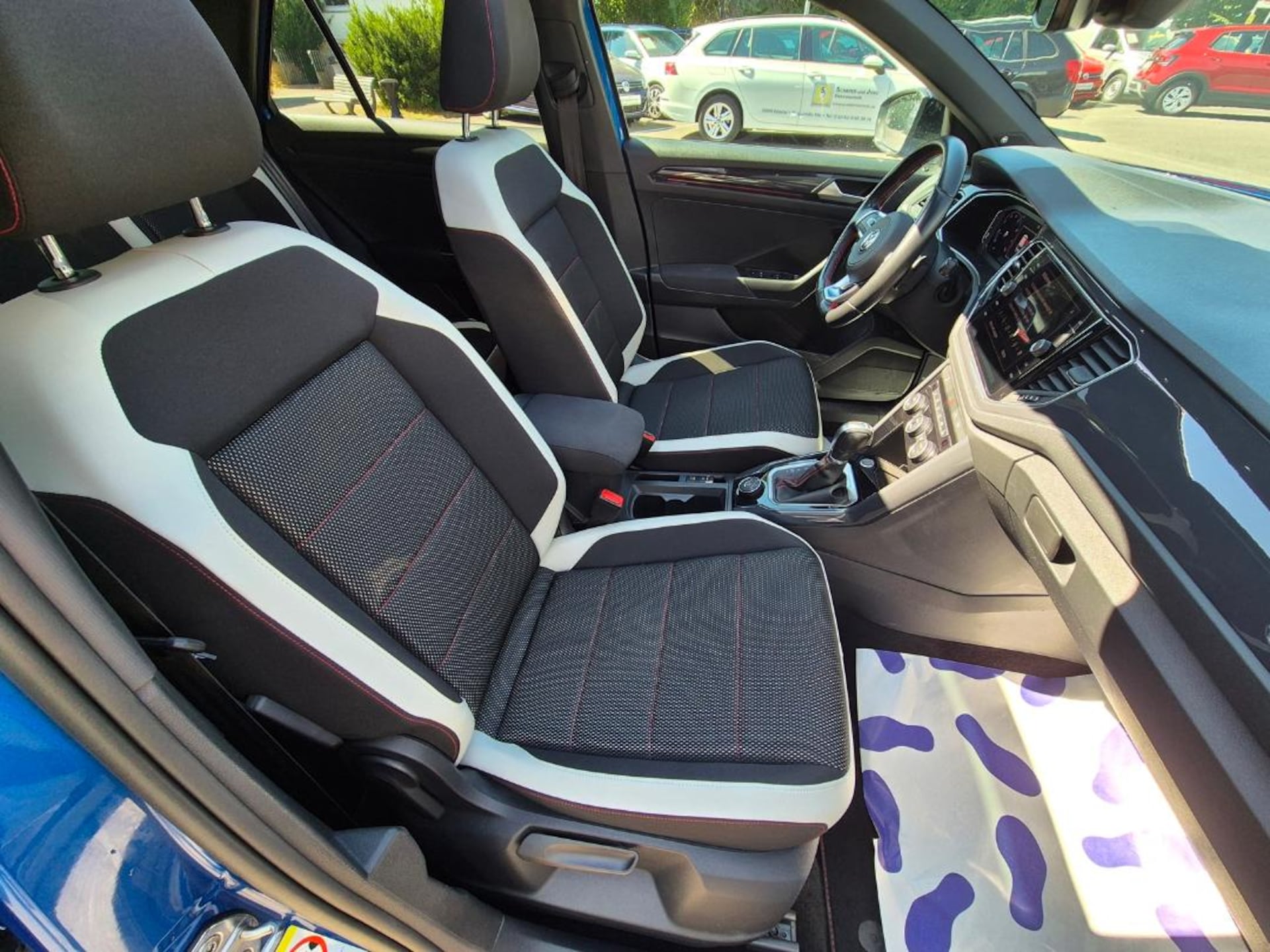 Volkswagen T-Roc Sport