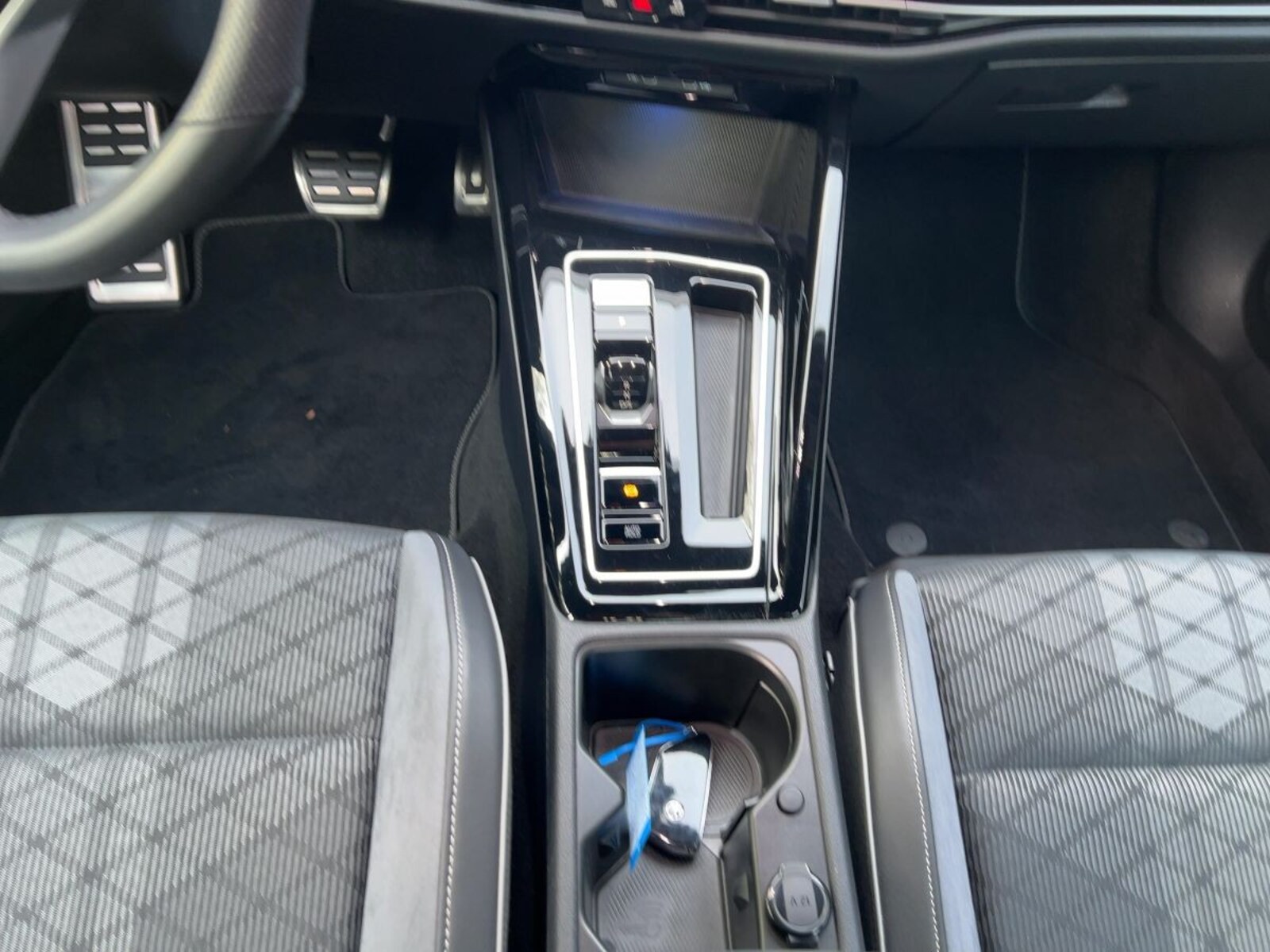 Volkswagen Golf – Bild 12