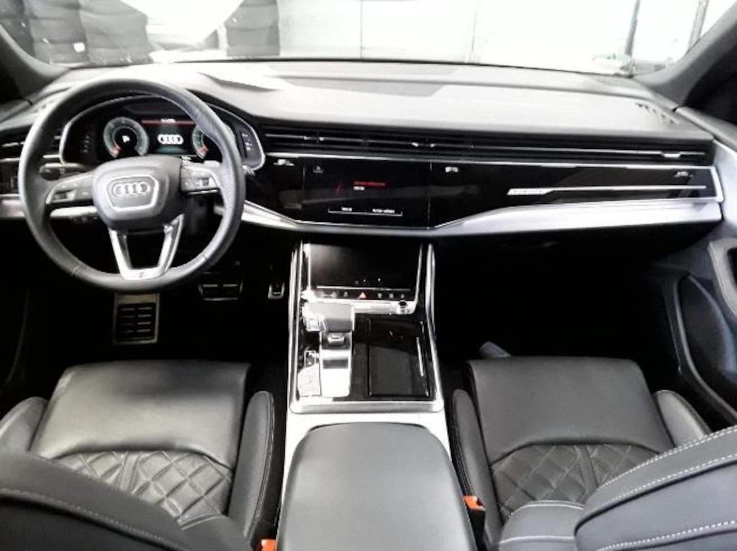 Bild über Audi Q8 SUV 50 TDI quattro tiptronic - für weitere Informationen kontaktieren Sie den Audi Partner