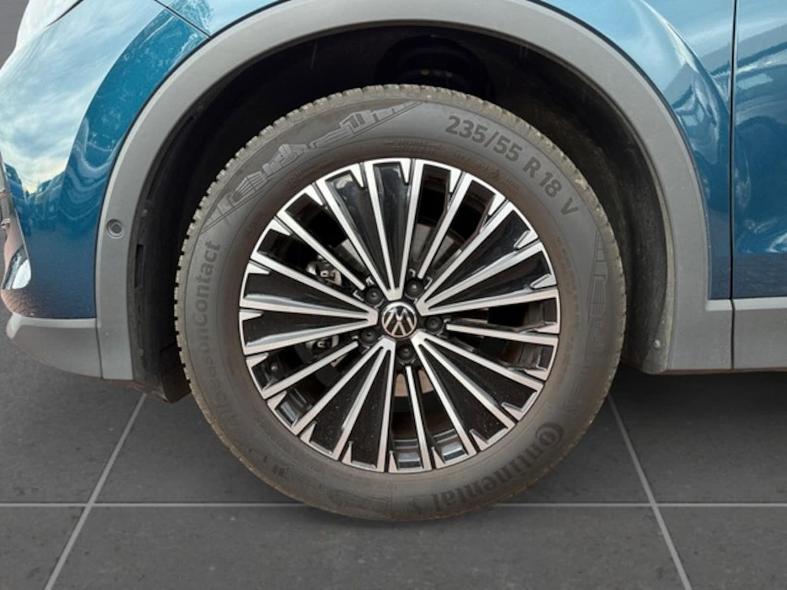 Volkswagen Tiguan – Bild 9
