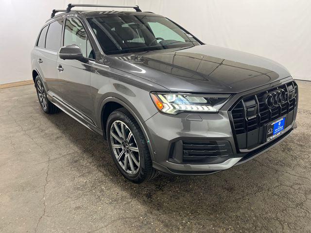2023 Audi Q7 45 Premium Plus quattro Tiptronic's photo