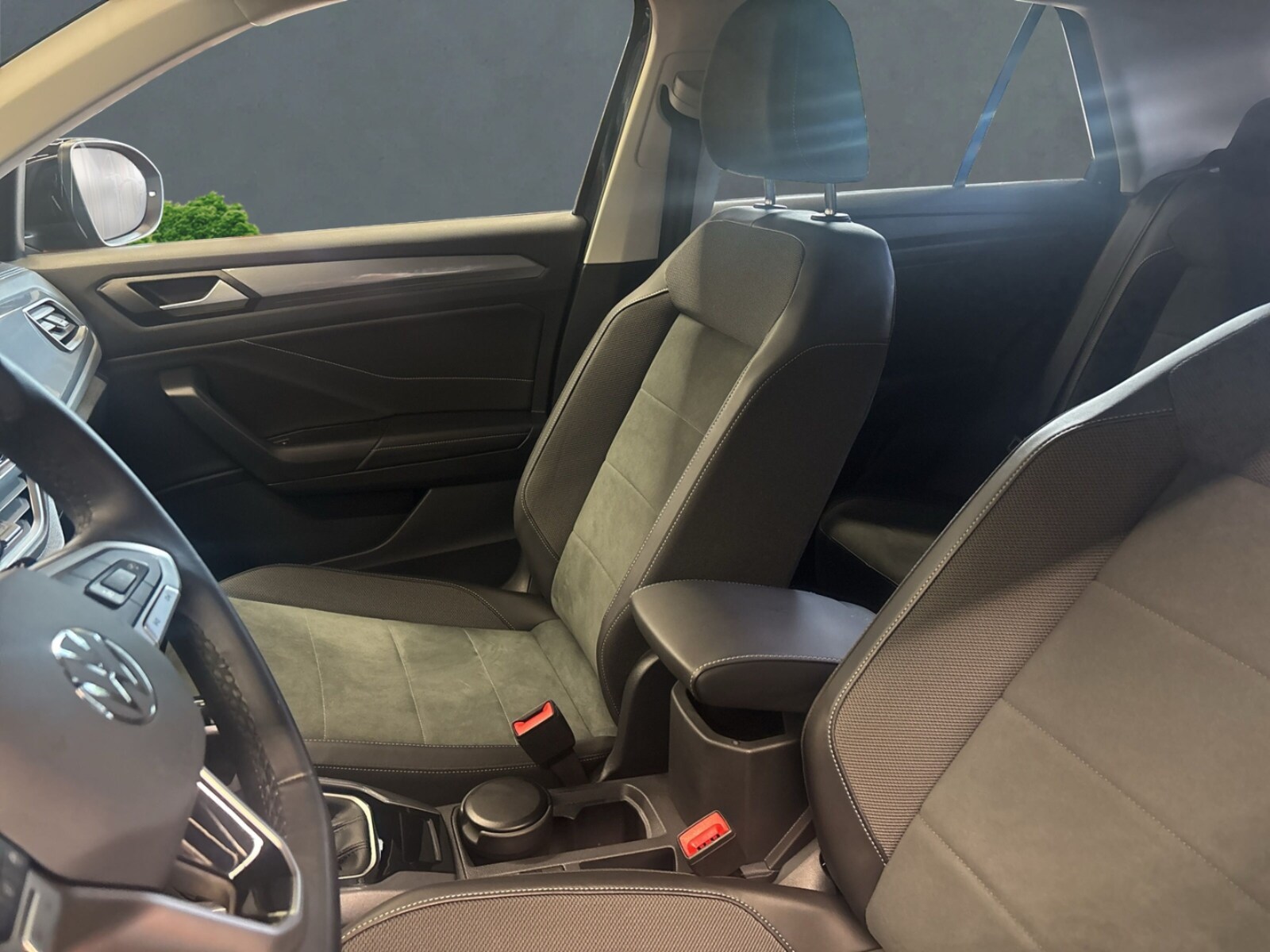 Volkswagen T-Roc – Bild 9