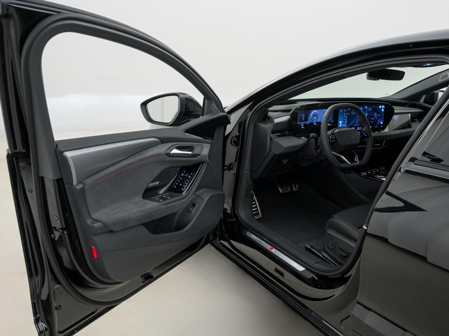 Bild über Audi A6 Avant e-tron S line business e-tron performance 270 kW - für weitere Informationen kontaktieren Sie den Audi Partner