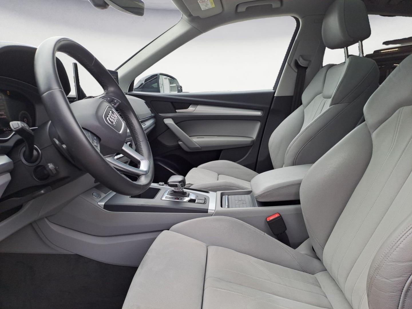 Image about Audi Q5 TFSI e 50 TFSI e quattro S tronic