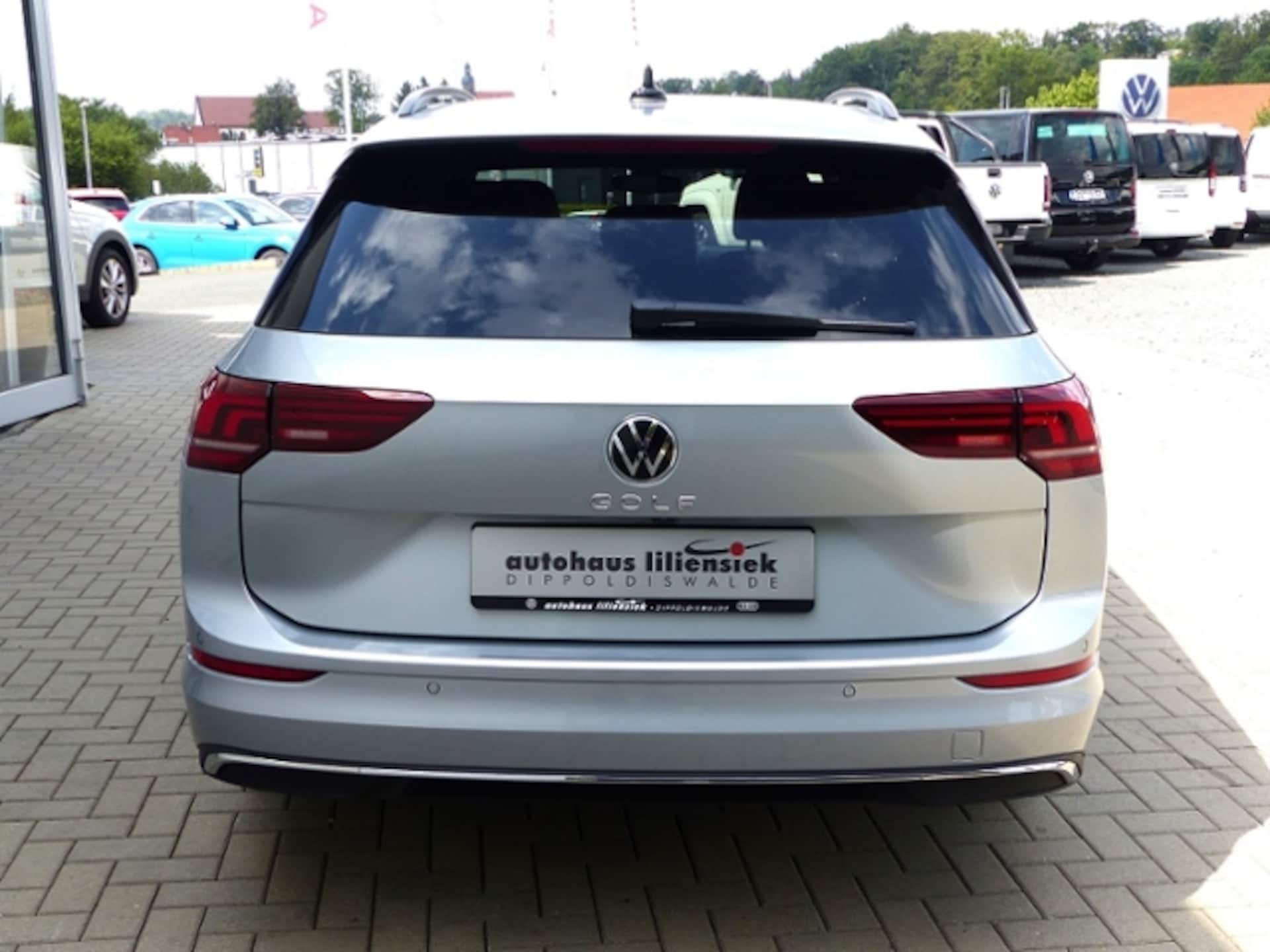 Volkswagen Golf Variant Style