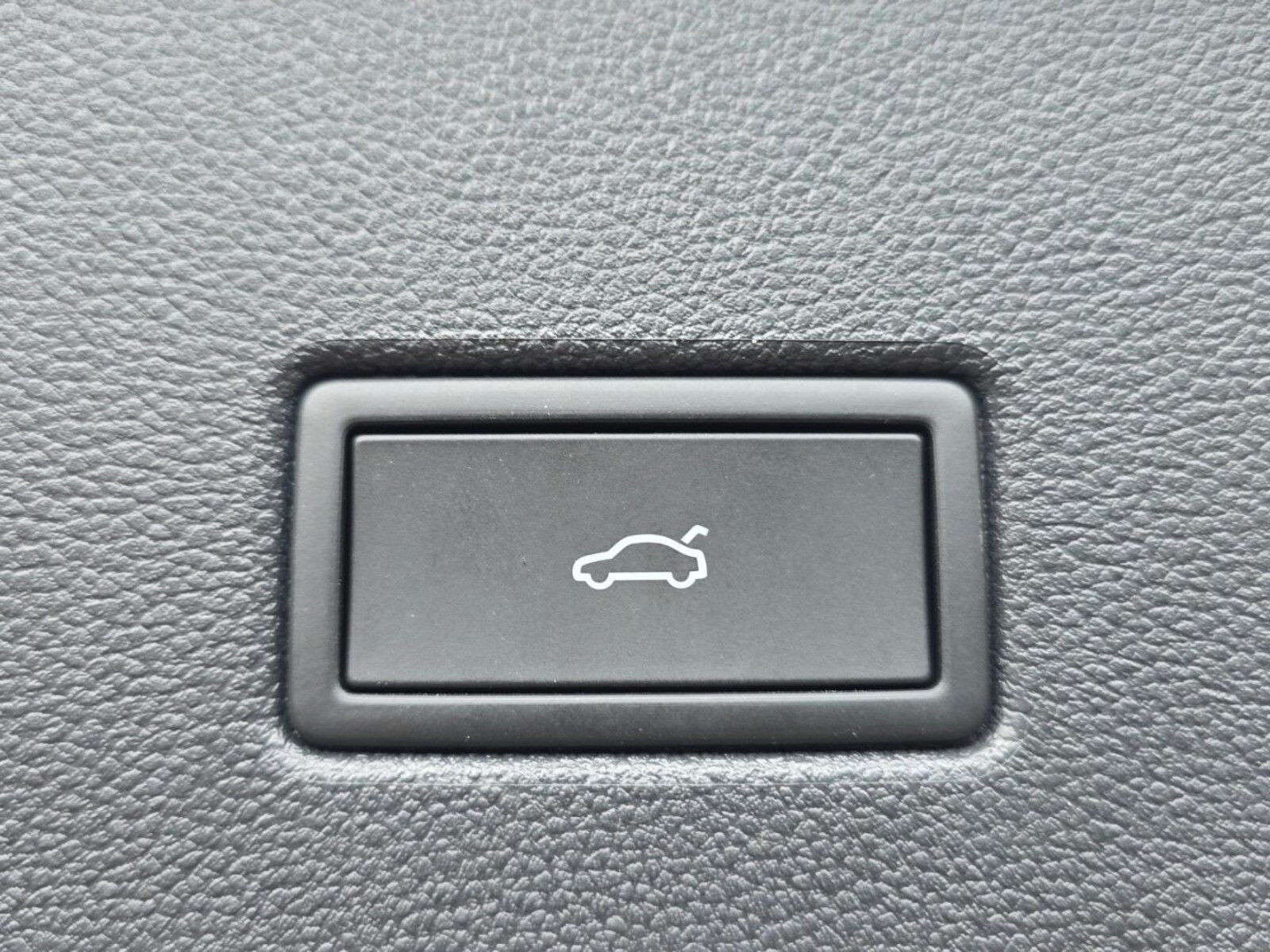 Volkswagen T-Roc – Bild 13