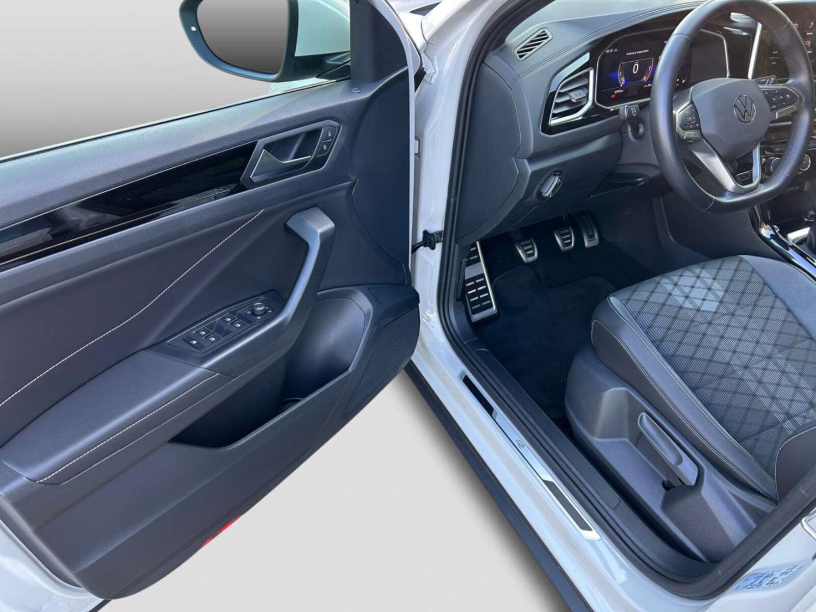 Volkswagen T-Roc – Bild 13
