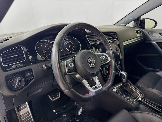 2021 Volkswagen Golf GTI