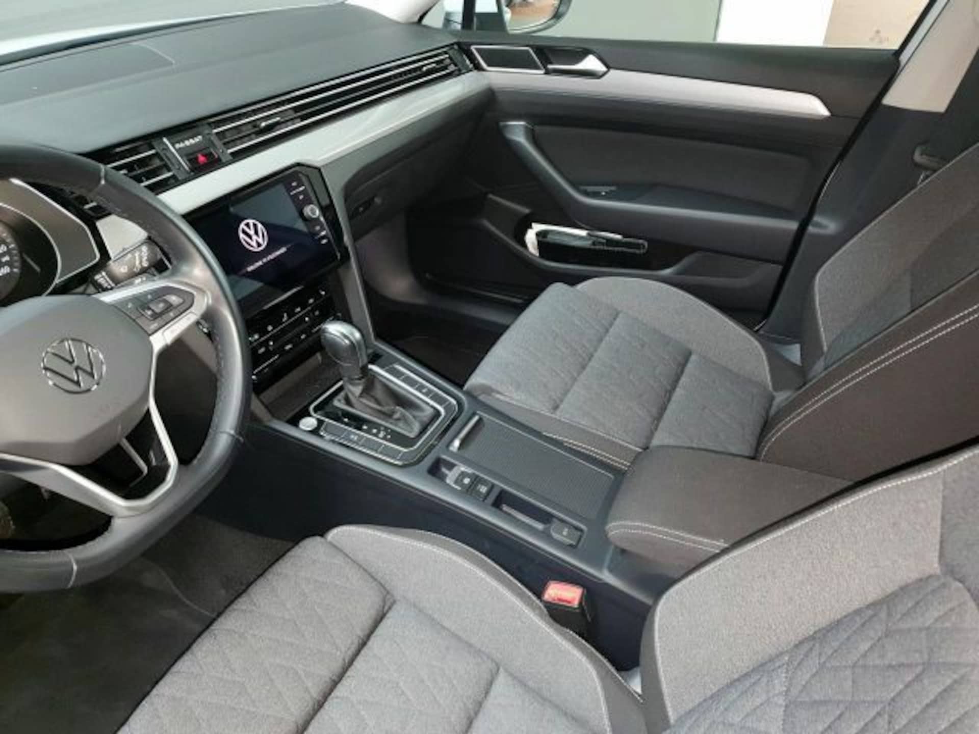 Volkswagen Passat Variant Business