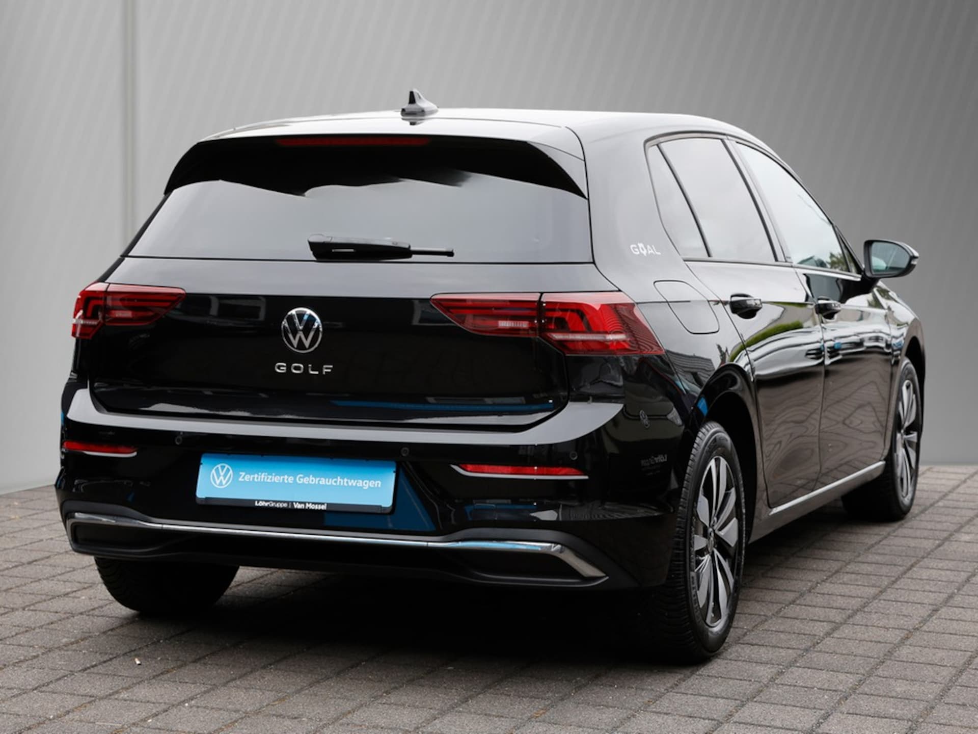 Volkswagen Golf Life