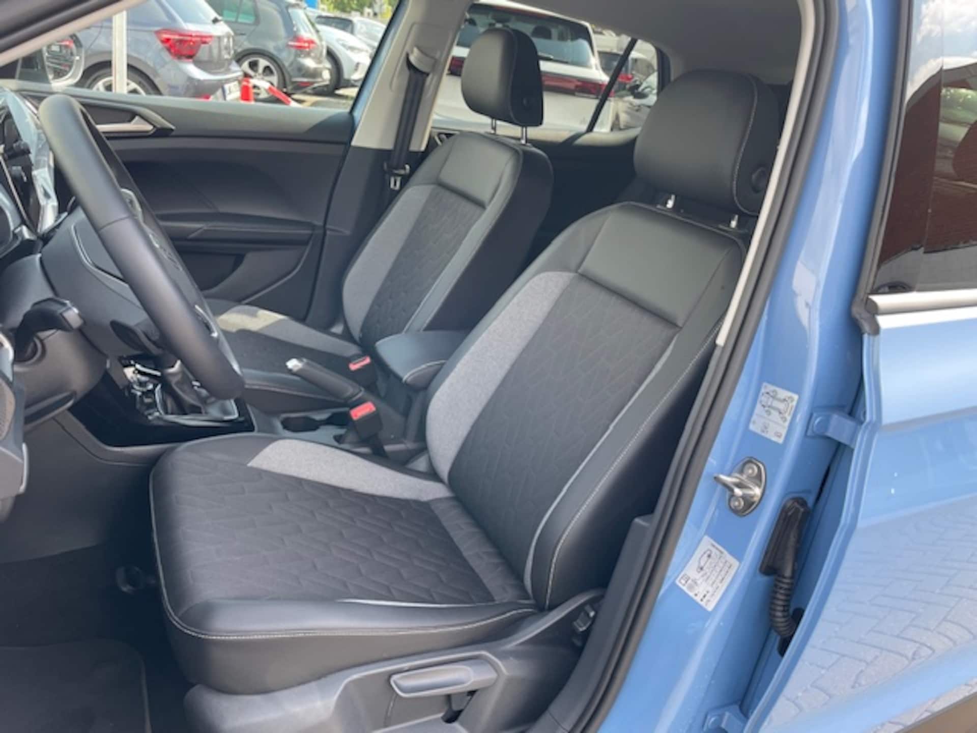 Volkswagen T-Cross Life