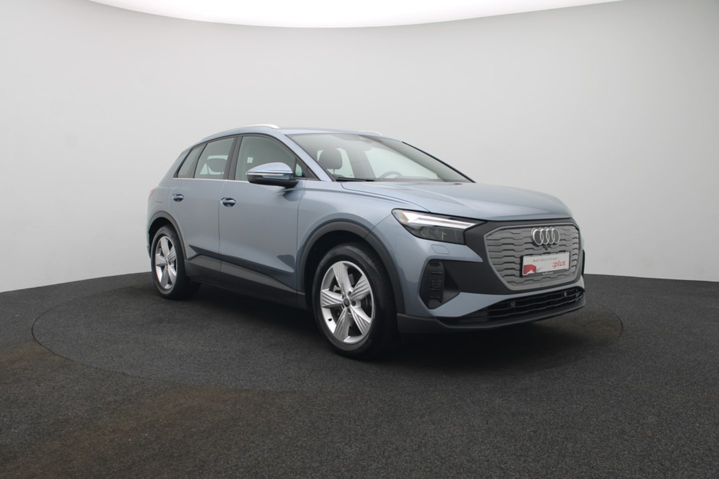 Bild über Audi Q4 e-tron 40 e-tron - für weitere Informationen kontaktieren Sie den Audi Partner