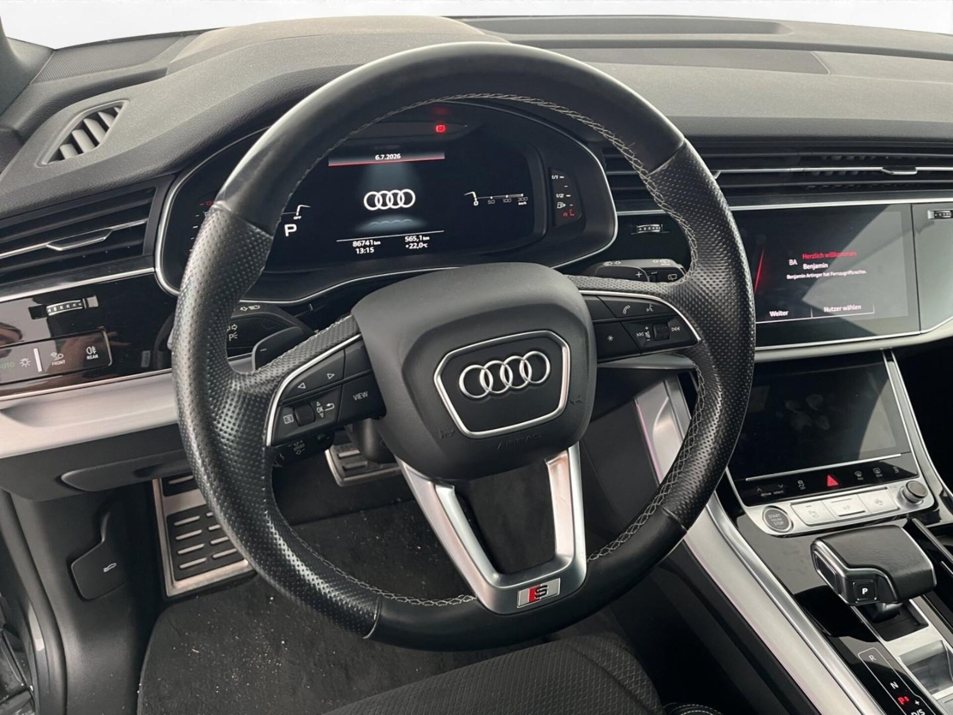 Audi Q8 SUV