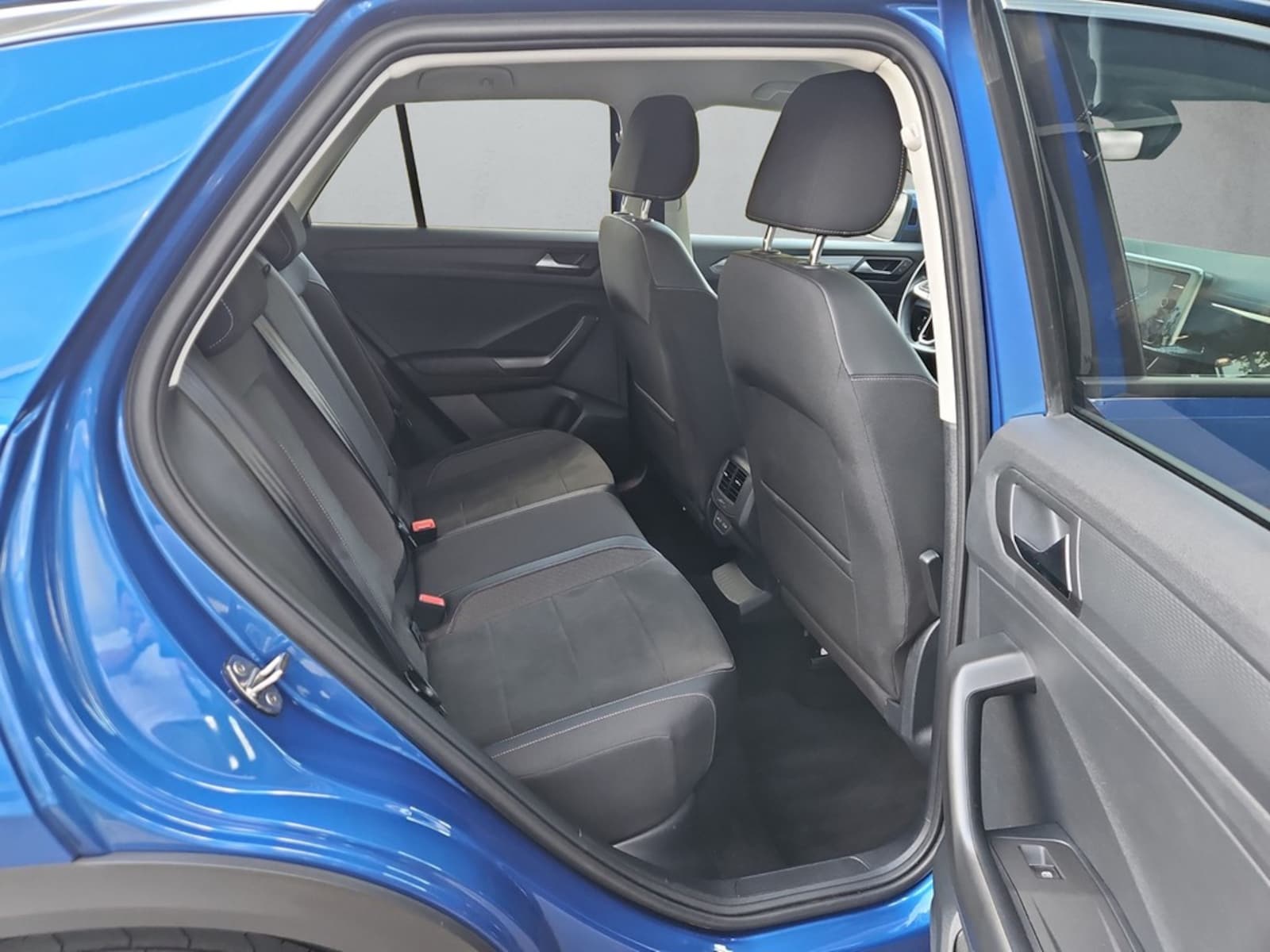 Volkswagen T-Roc – Bild 13