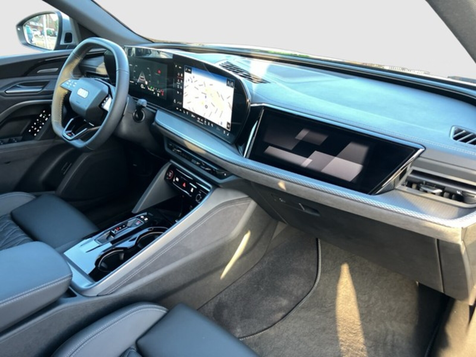 Audi SQ5 – Bild 15