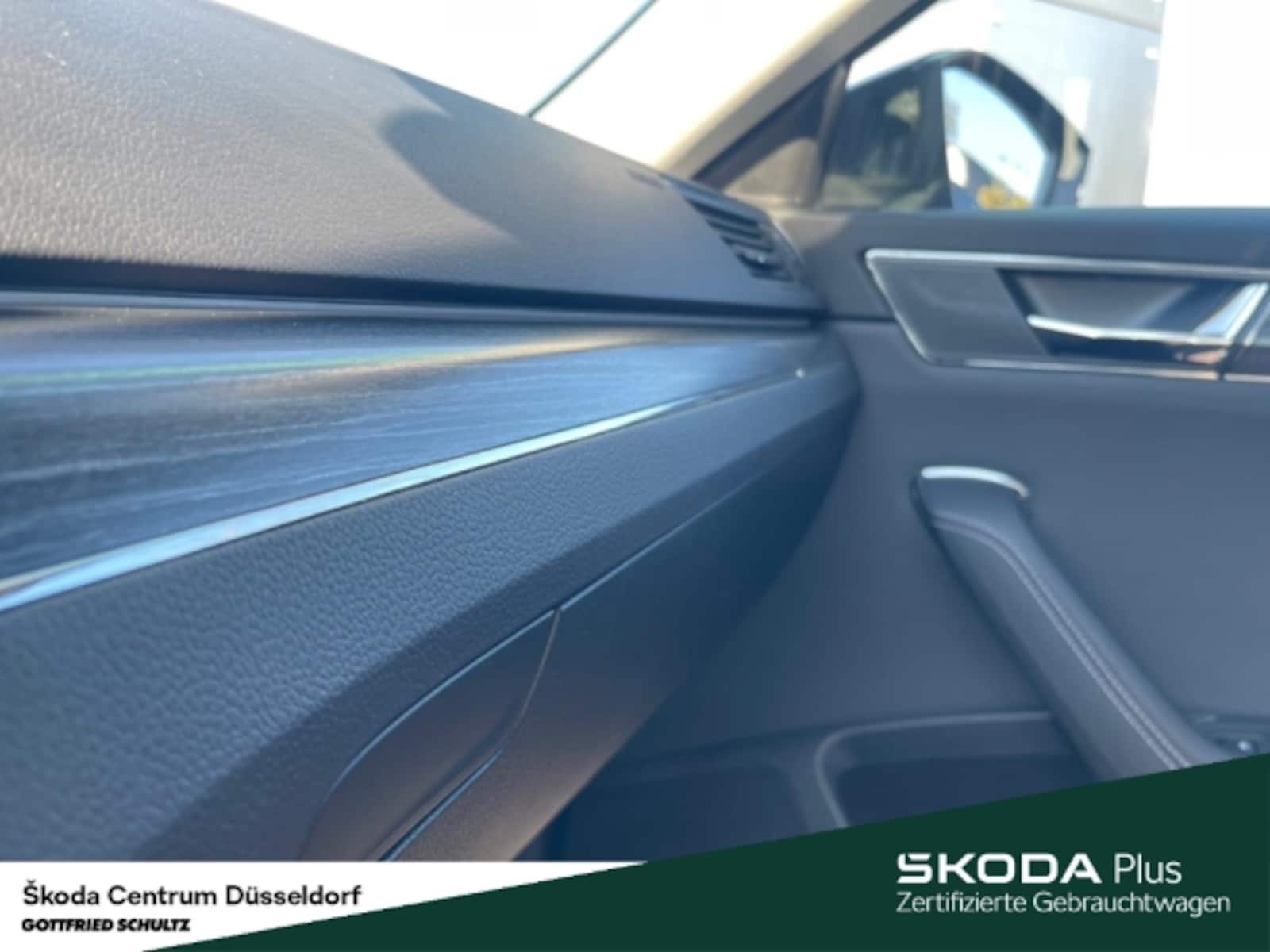 Škoda Superb Combi – Bild 21