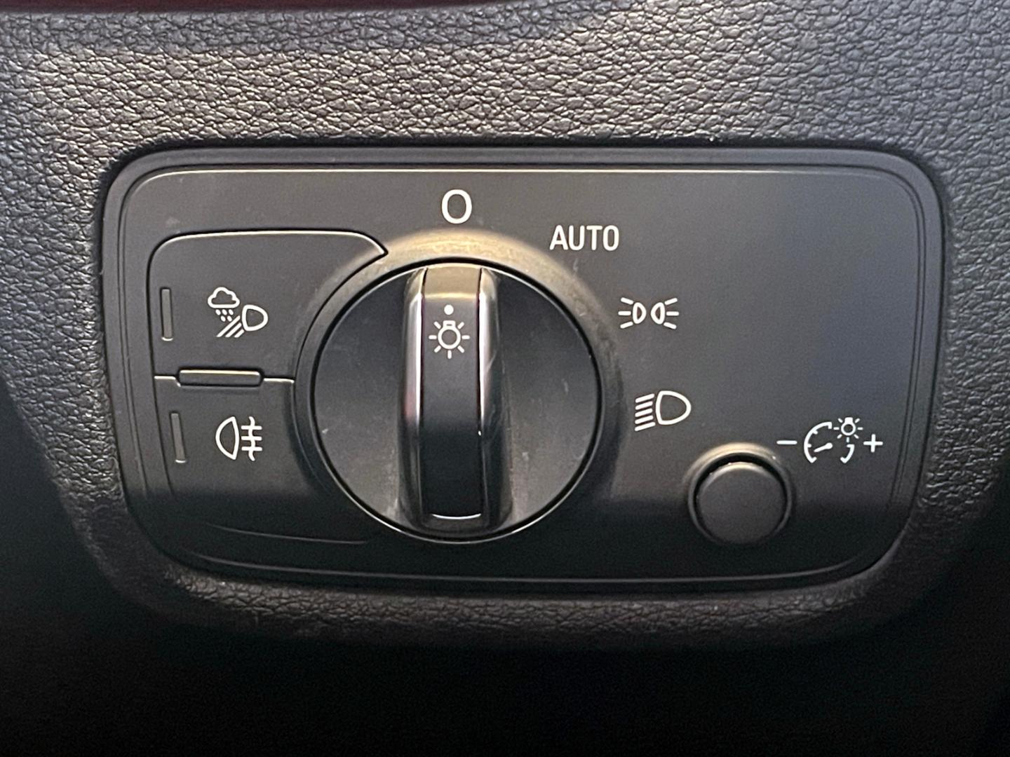 Image about Audi Q2 1.0 TFSI