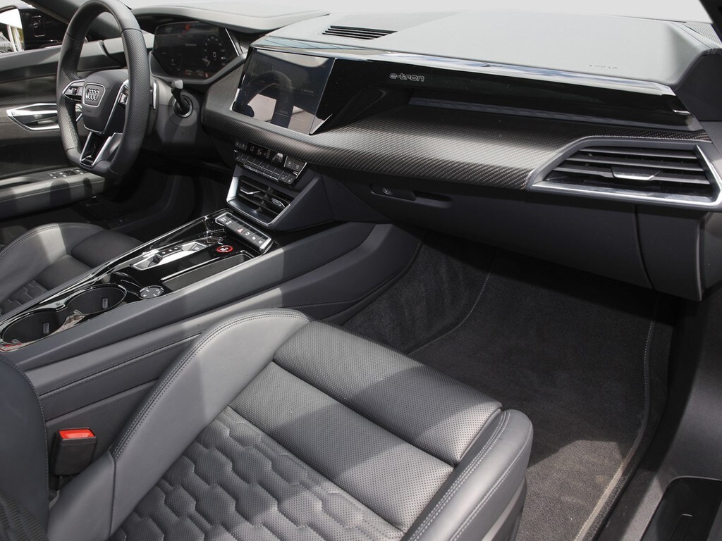Image about Audi e-tron GT e-tron quattro