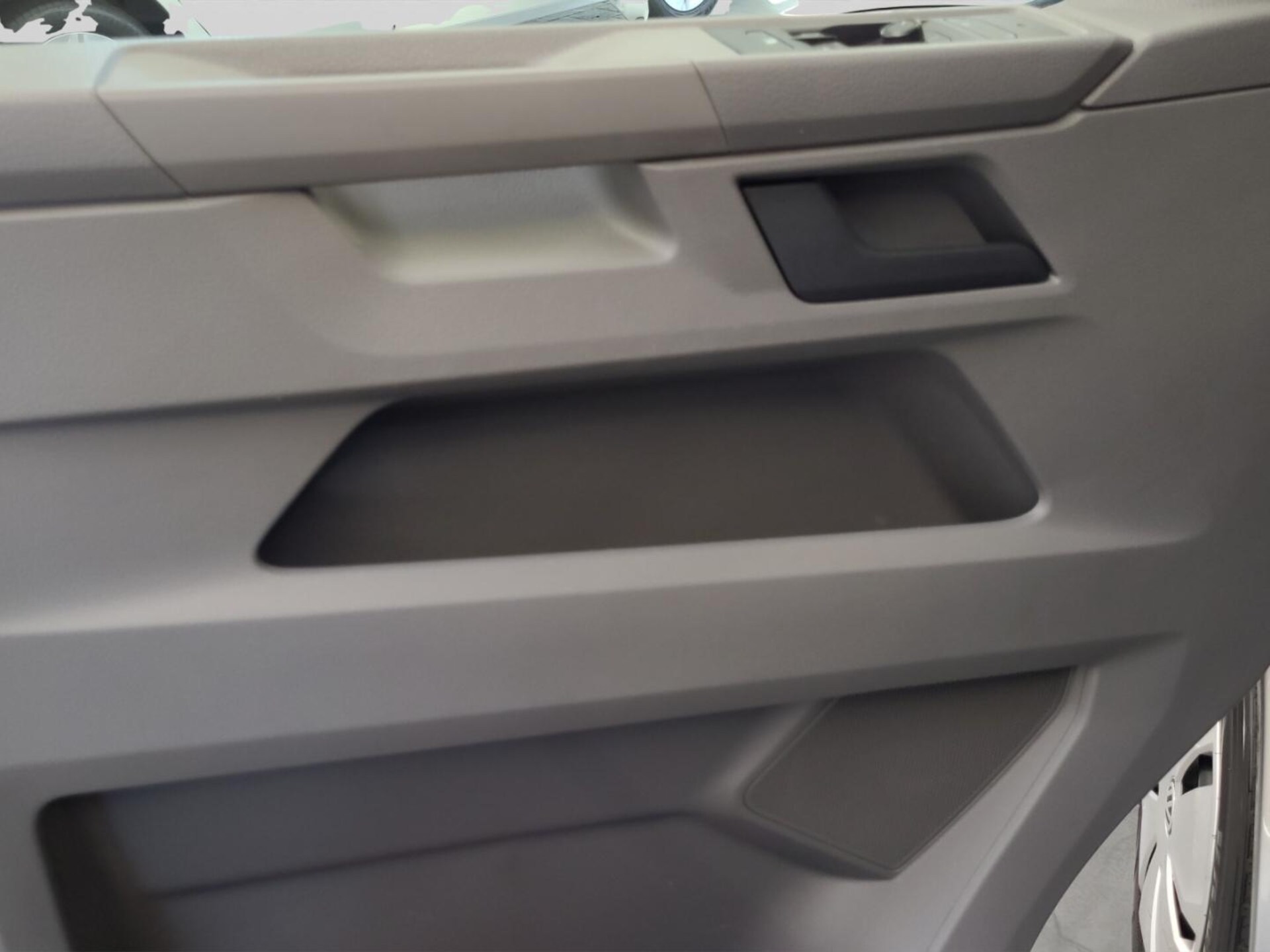 Volkswagen T6.1 Transporter Kasten kurzer Radstand