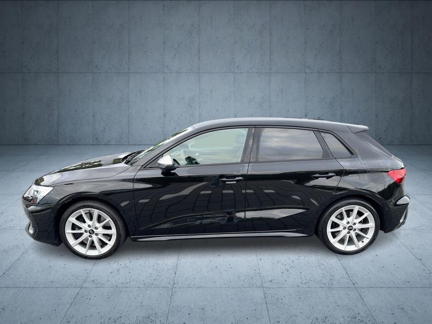 Bild über Audi S3 Sportback TFSI quattro S tronic - für weitere Informationen kontaktieren Sie den Audi Partner