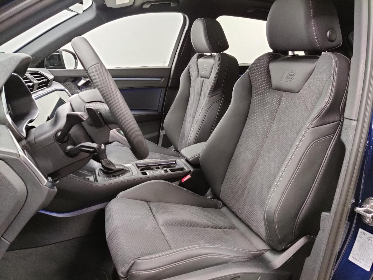 Bild über Audi Q3 TFSI quattro 140 kW S tronic - für weitere Informationen kontaktieren Sie den Audi Partner