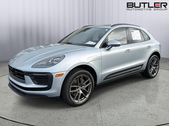 2023 Porsche Macan