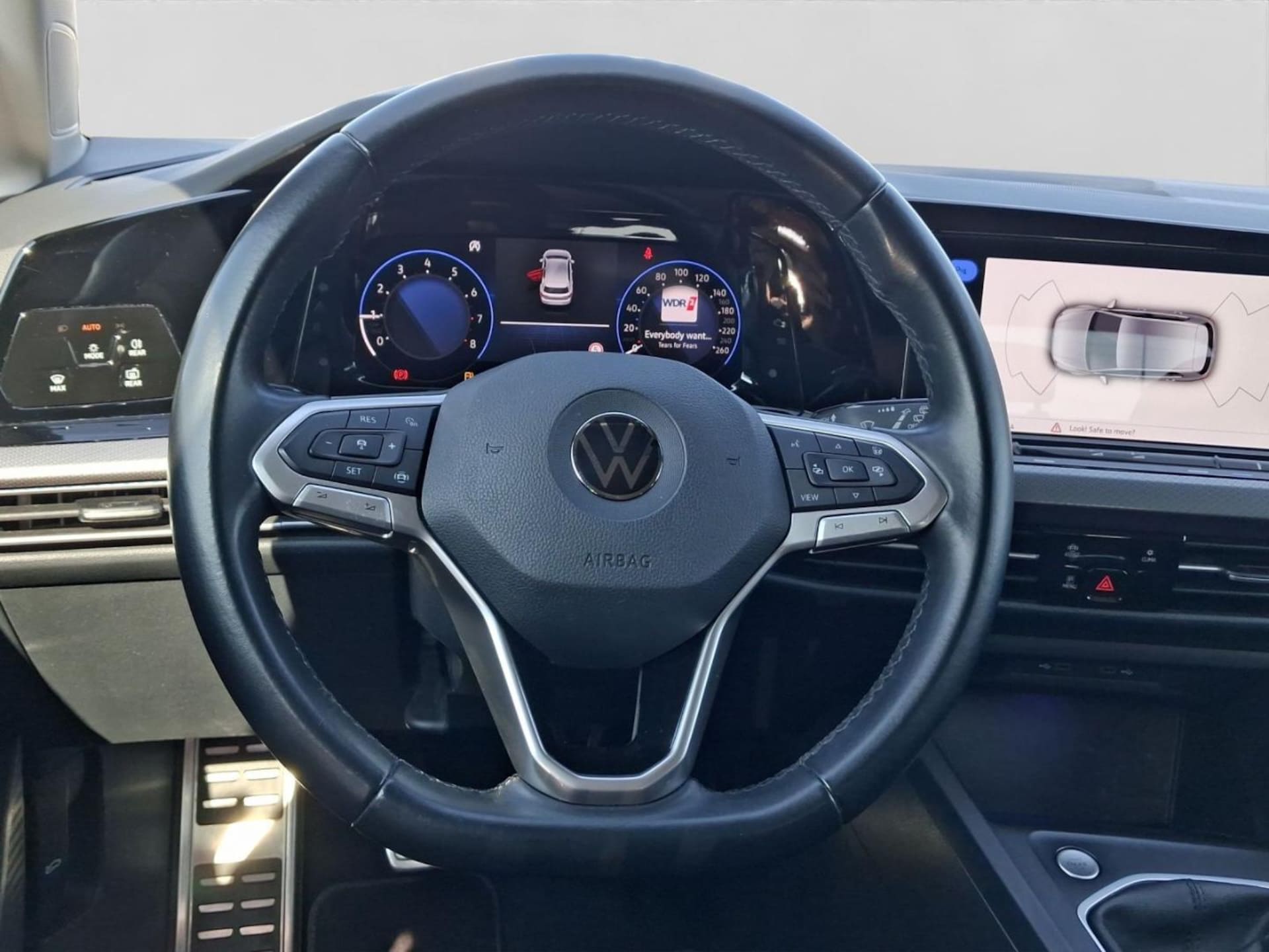 Volkswagen Golf Active