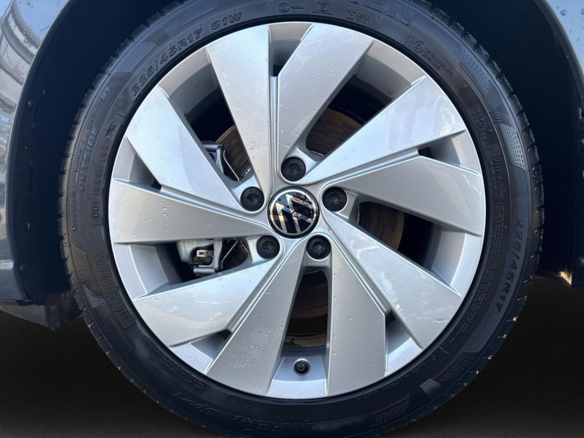 Volkswagen Golf Variant Life