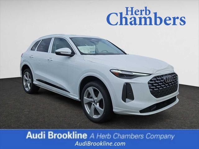 2025 Audi New Q5 Premium Plus's photo