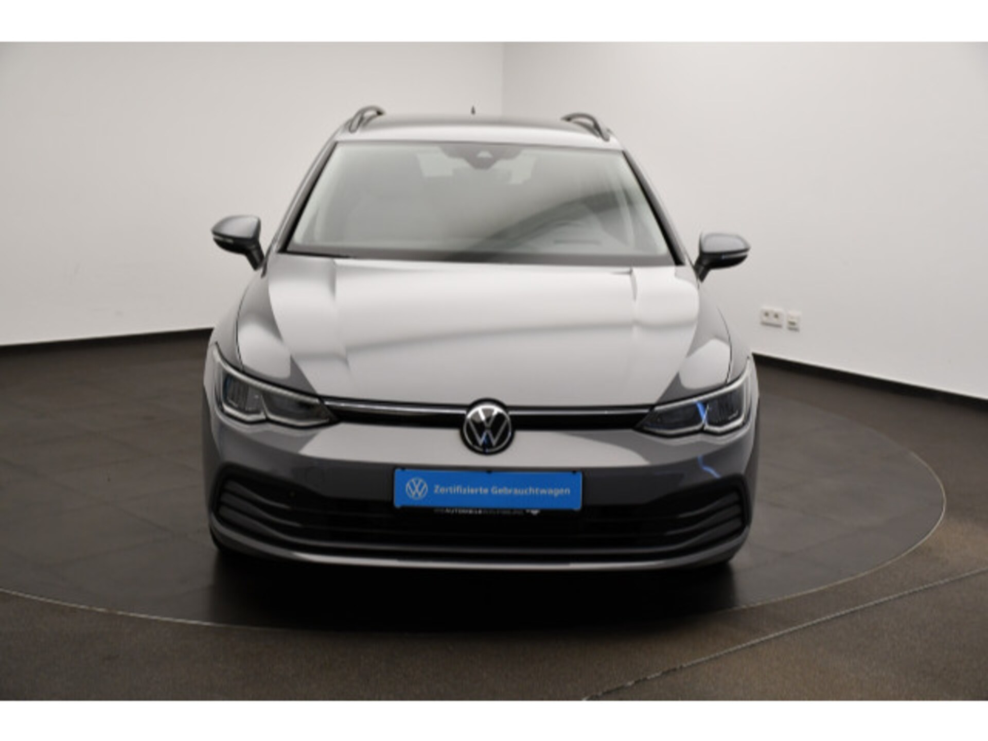 Volkswagen Golf Variant Life