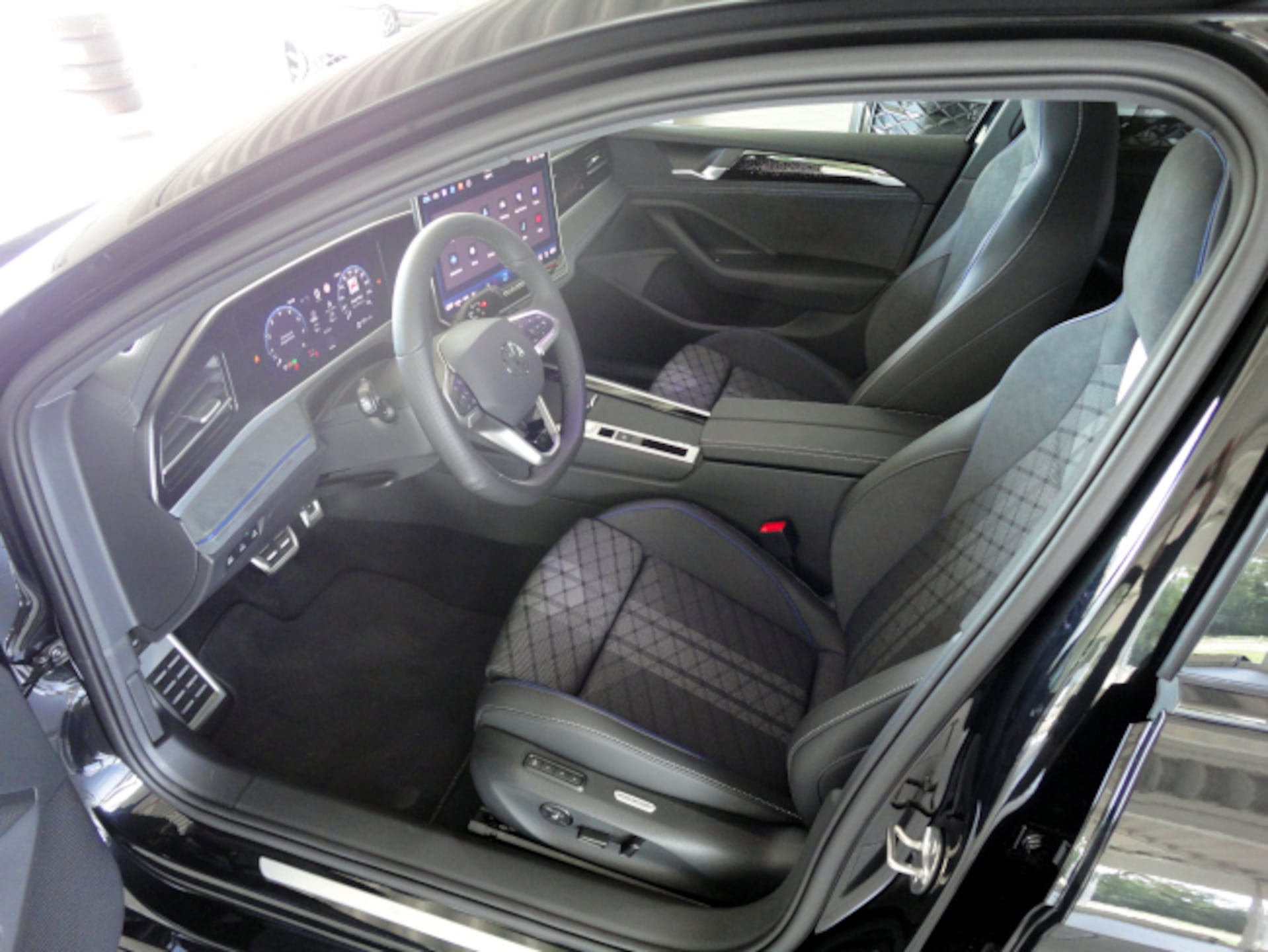 Volkswagen Passat Variant R-Line Edition