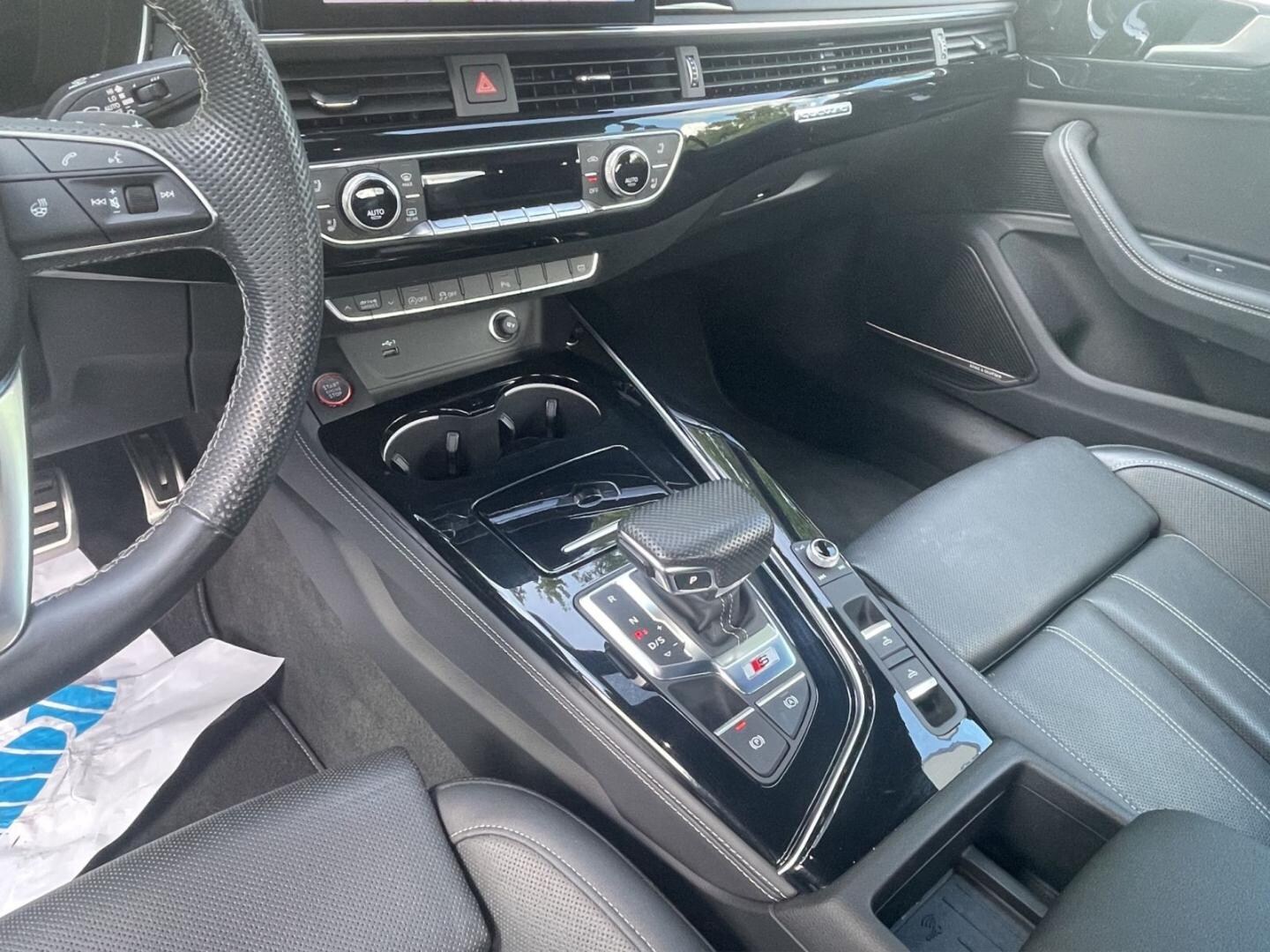 Bild über Audi S5 Cabriolet TFSI quattro tiptronic - für weitere Informationen kontaktieren Sie den Audi Partner