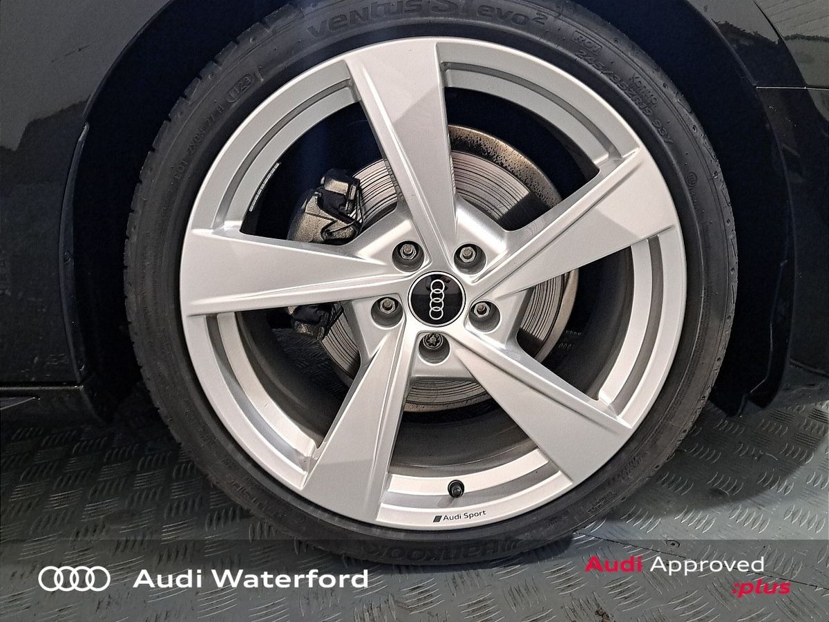 Audi A4 Saloon